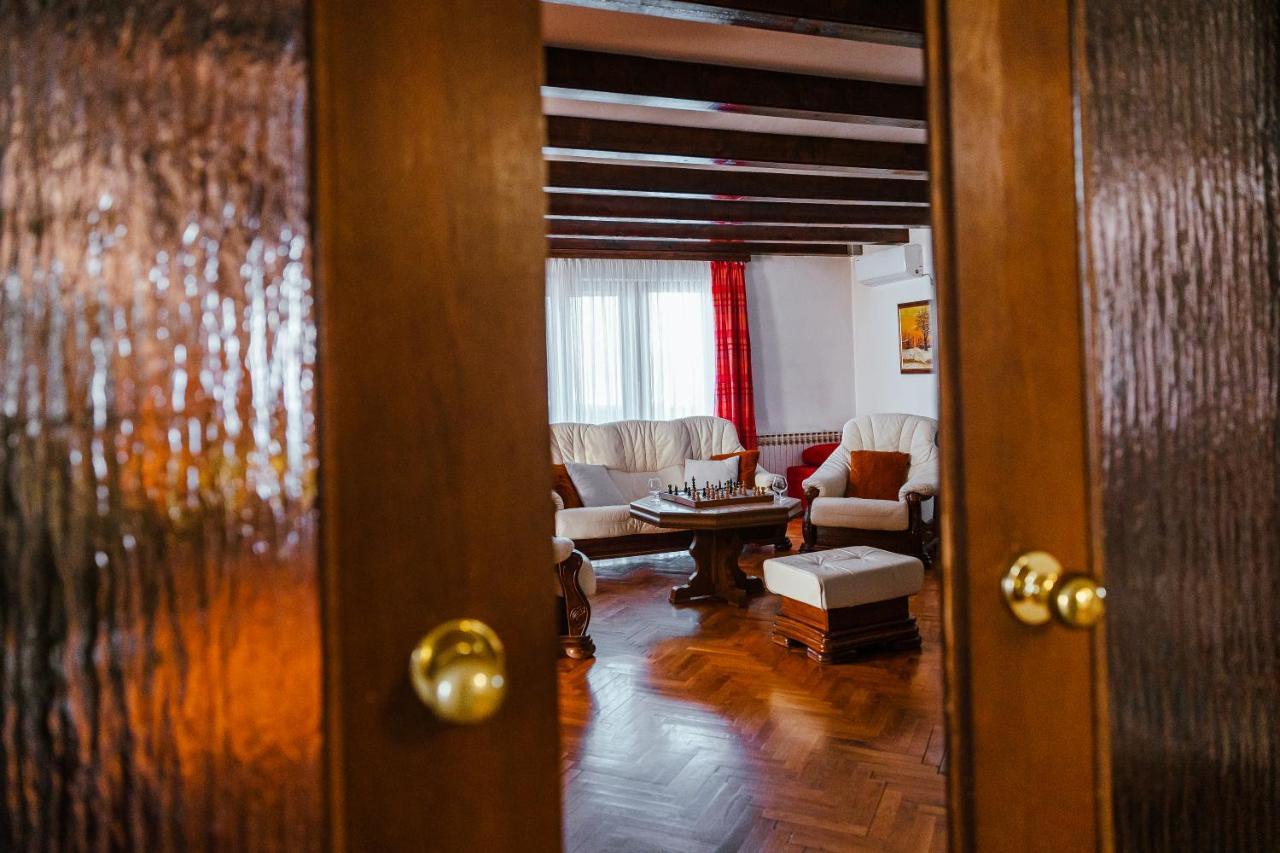 Lika Story Apartment Josipdol Exterior foto